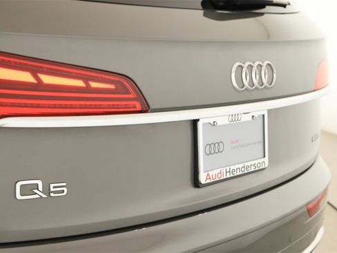 Certified 2023 Audi Q5 e Premium Plus w/ Premium Plus Package image 30