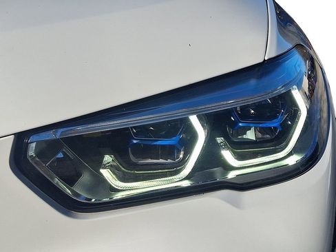 Used 2020 BMW X5 xDrive40i w/ M Sport Package image 10