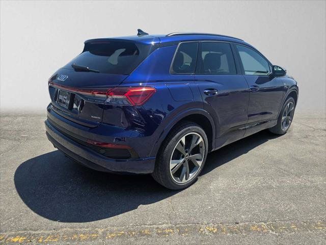 Used 2023 Audi Q4 e-tron Premium Plus w/ Premium Plus AWD/4WD image 3