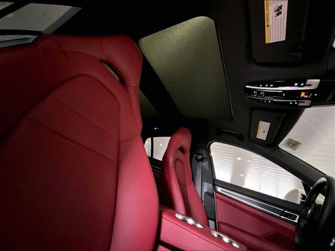 Used 2023 Porsche Panamera Platinum Edition image 25