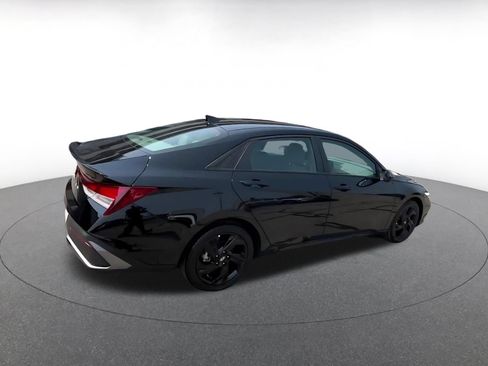 Used 2026 Hyundai Elantra Sport FWD image 14
