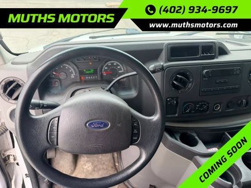 Used 2010 Ford E-250 and Econoline 250 RWD image 5