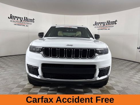 Used 2024 Jeep Grand Cherokee L Limited w/ Luxury Tech Group II image 3