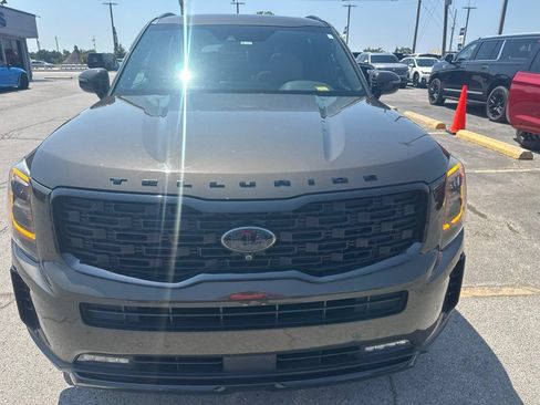 Used 2021 Kia Telluride SX w/ Nightfall Edition Package AWD/4WD image 4