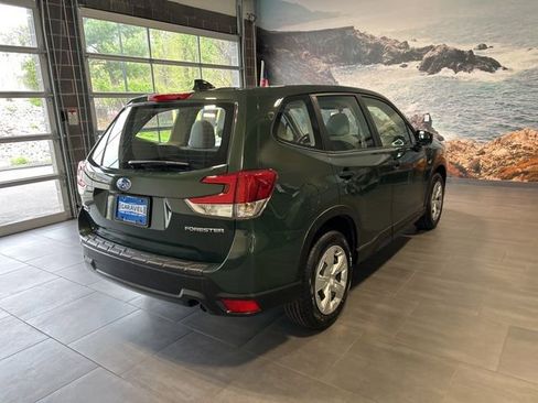 Used 2023 Subaru Forester AWD/4WD image 28