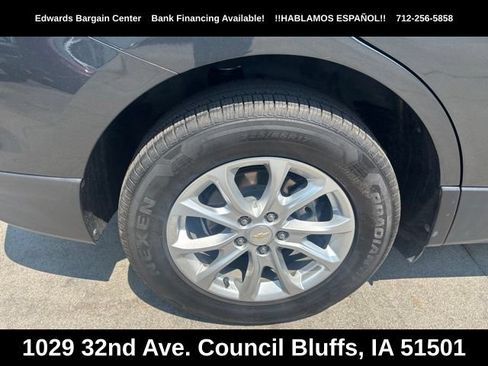 Used 2021 Chevrolet Equinox LS w/ LS Convenience Package AWD/4WD image 9