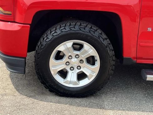 Used 2018 Chevrolet Silverado 1500 LT w/ All Star Edition AWD/4WD image 10