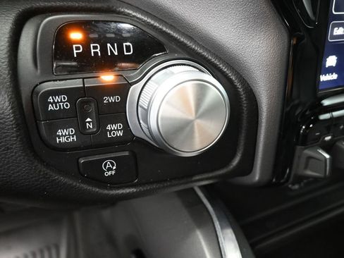 Used 2023 RAM 1500 Laramie AWD/4WD image 3