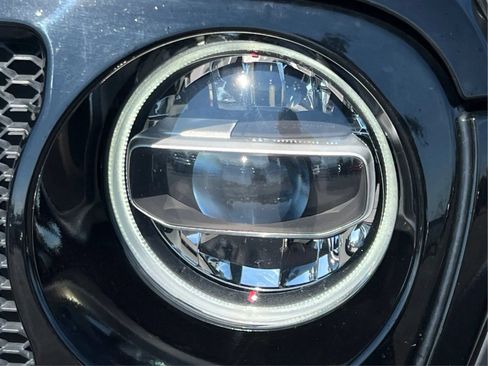 Used 2020 Jeep Wrangler Unlimited Sport AWD/4WD image 32