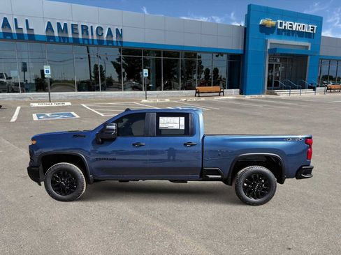 Used 2026 Chevrolet Silverado 2500 Custom w/ Custom Value Package AWD/4WD image 5