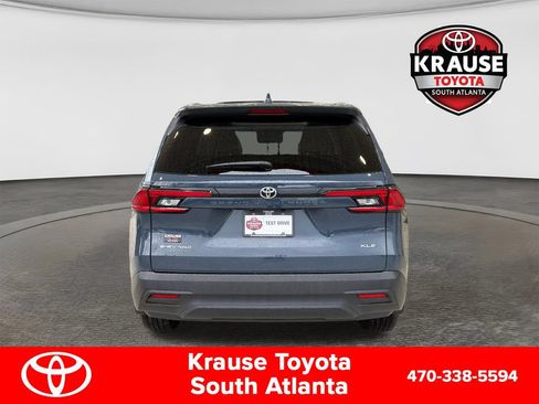 Used 2025 Toyota Grand Highlander AWD Hybrid image 7