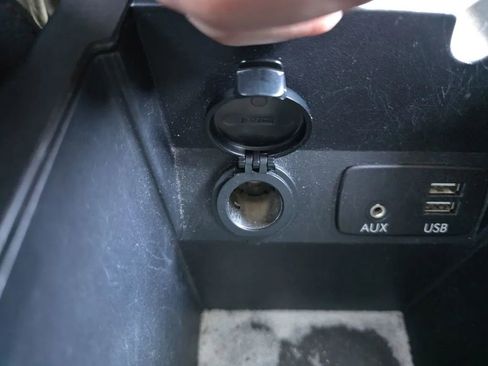 Used 2018 Subaru Impreza 2.0i Sport AWD/4WD image 37