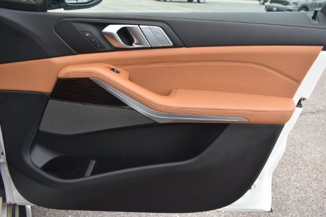 Used 2026 BMW X7 xDrive40i AWD/4WD image 61