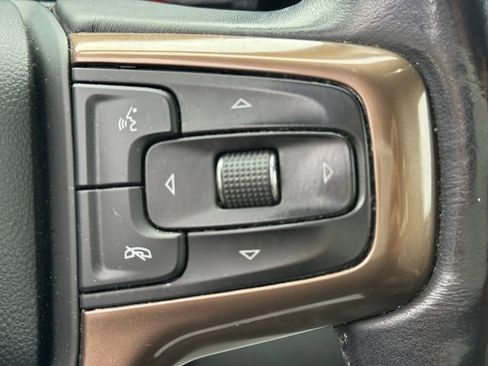 Used 2021 Chevrolet Silverado 1500 High Country w/ Technology Package AWD/4WD image 30