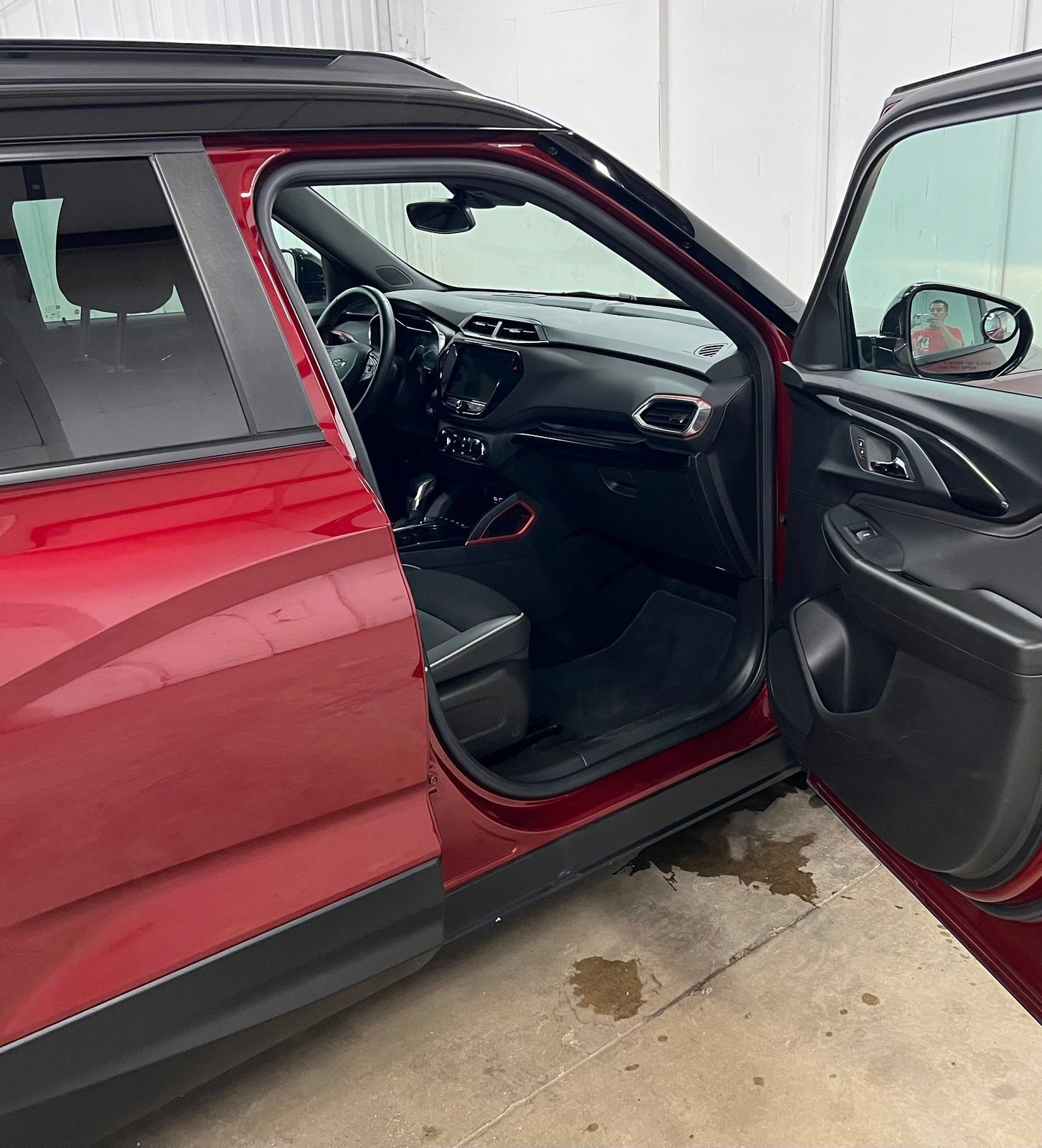 Used 2023 Chevrolet TrailBlazer RS w/ Convenience Package FWD image 17