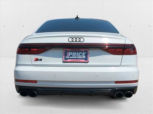 Used 2023 Audi S8 w/ S8 Comfort Plus Package image 7