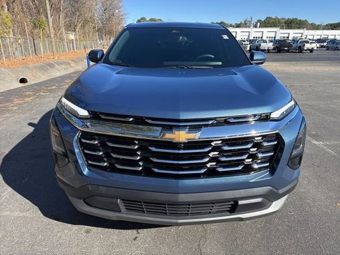 Used 2026 Chevrolet Equinox LT image 8