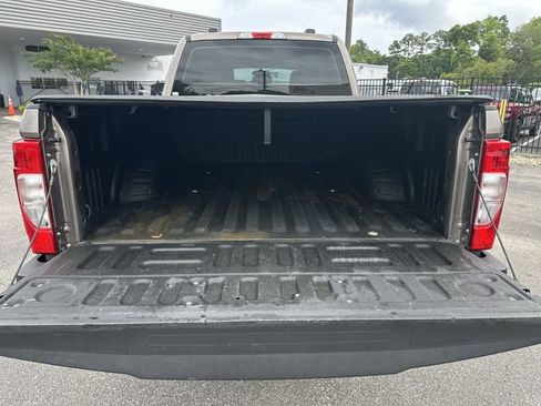 Certified 2022 Ford F250 XL w/ STX Appearance Package AWD/4WD image 23