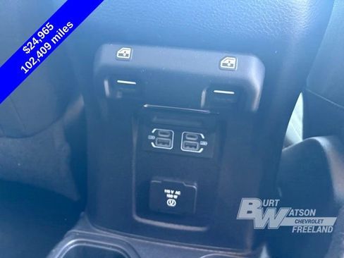 Used 2021 Jeep Wrangler Unlimited Sahara AWD/4WD image 26