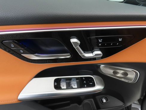 Certified 2025 Mercedes-Benz GLC 300 GLC 300 image 23