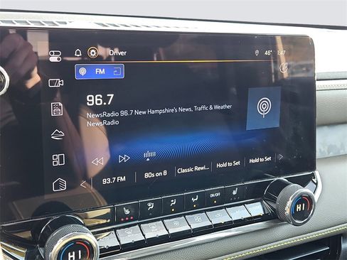 Certified 2024 Chevrolet Colorado ZR2 w/ Technology Package image 30