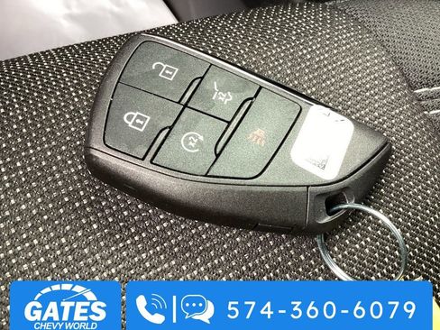 Used 2024 Chevrolet Traverse LT FWD image 30