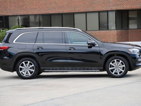 Used 2020 Mercedes-Benz GLS 450 4MATIC image 4