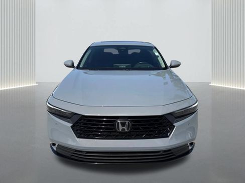 Used 2024 Honda Accord Touring image 2