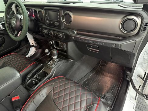 Used 2020 Jeep Wrangler Sport AWD/4WD image 59