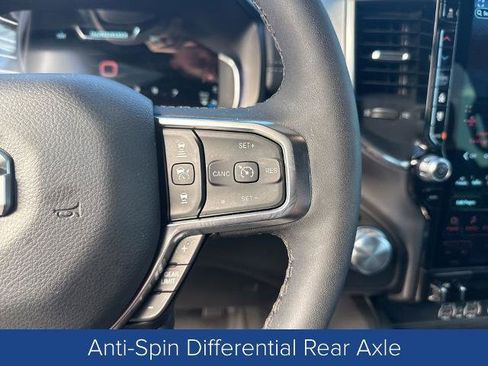 Used 2025 RAM 1500 Laramie AWD/4WD image 15