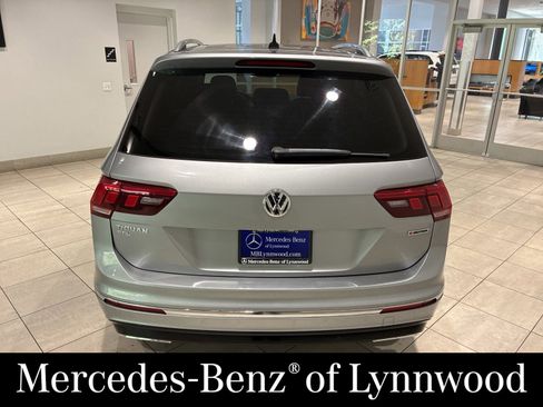 Used 2021 Volkswagen Tiguan SEL Premium R-Line AWD/4WD image 4
