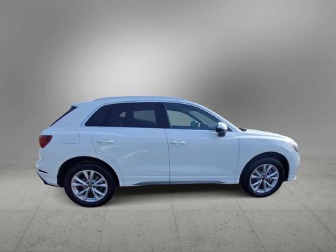 Used 2025 Audi Q3 2.0T Premium w/ Convenience Package image 9