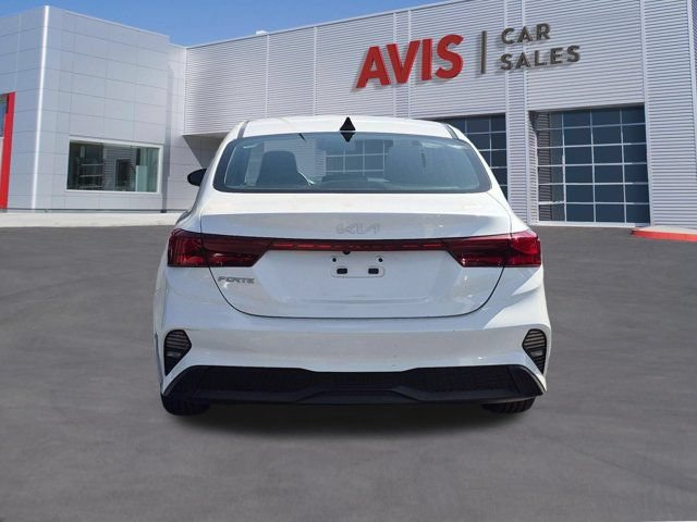 Used 2024 Kia Forte LXS FWD image 7