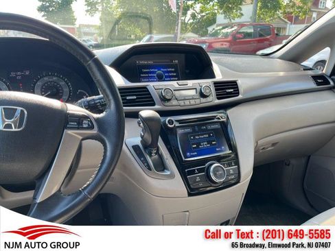 Used 2016 Honda Odyssey EX-L image 42