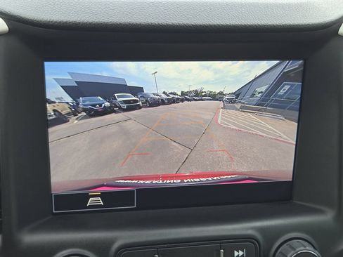 Used 2022 GMC Terrain SLT FWD image 25