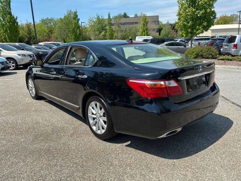 Used 2011 Lexus LS 460 L w/ Luxury Pkg AWD/4WD image 15
