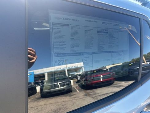 New 2026 Chevrolet Equinox LT w/ Convenience Package II image 36