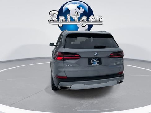 Used 2025 BMW X5 xDrive50e image 7