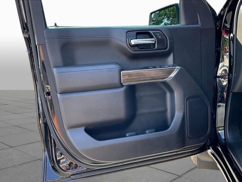 Certified 2021 Chevrolet Silverado 1500 LT RWD image 22