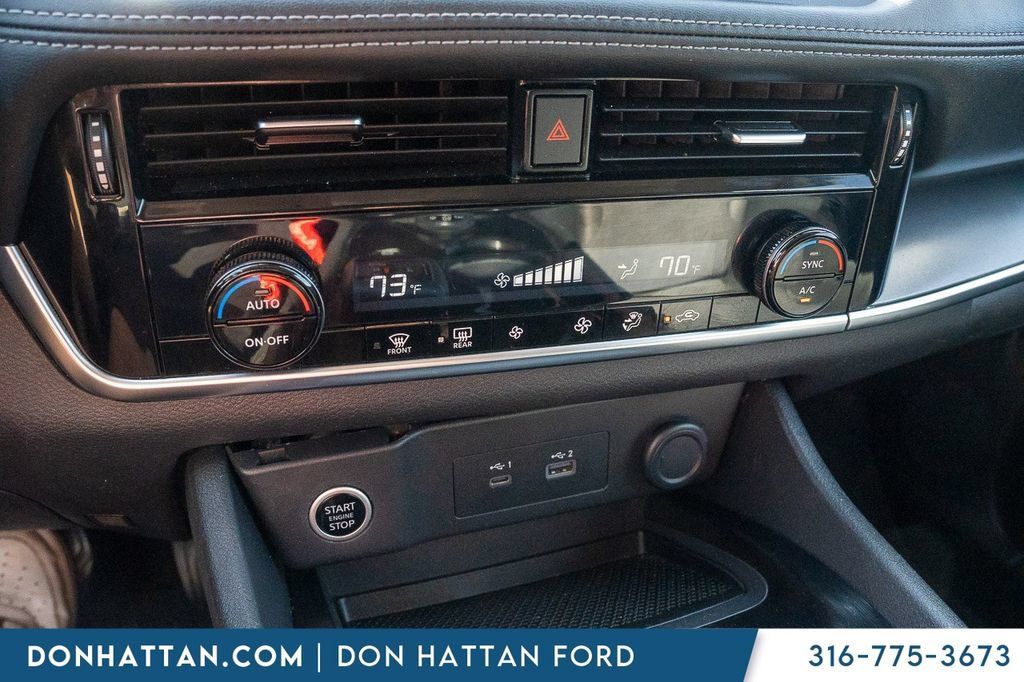Used 2022 Nissan Rogue SV AWD/4WD image 8