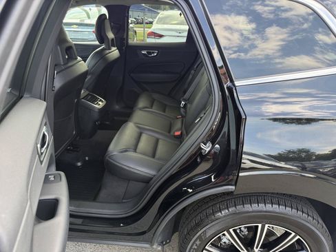 Used 2018 Volvo XC60 T5 Inscription w/ Luxury Seat Package AWD/4WD image 10