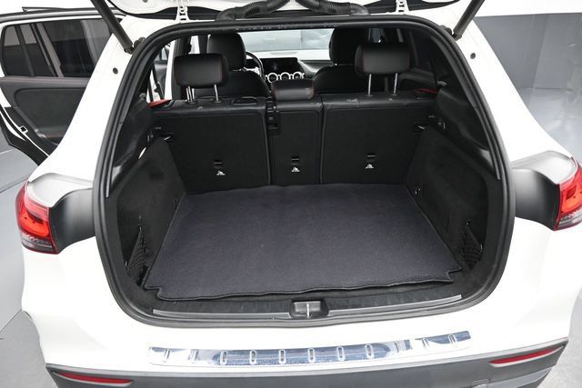 Used 2023 Mercedes-Benz GLA 35 AMG 4MATIC image 21