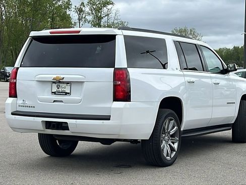 Used 2020 Chevrolet Suburban LT image 5
