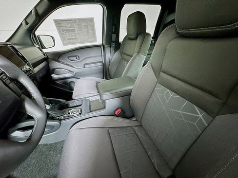 New 2026 Nissan Frontier SV w/ All-Weather Content Package AWD/4WD image 11