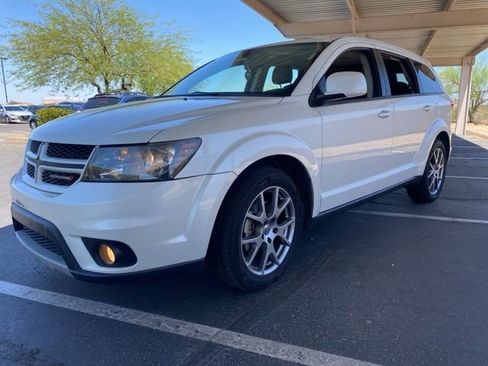Used 2015 Dodge Journey R/T w/ Flexible Seating Group FWD image 1