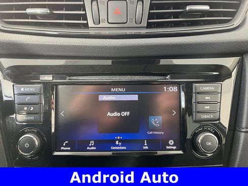 Used 2020 Nissan Rogue SV image 6