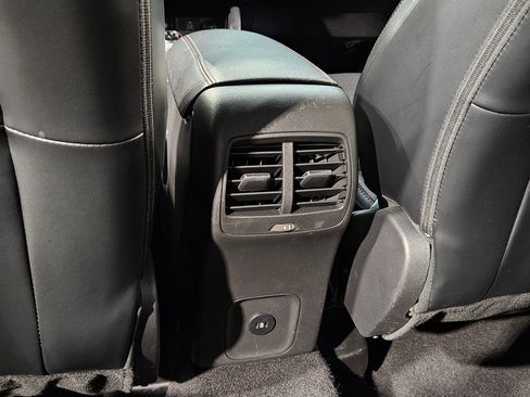 Used 2024 Ford Escape ST-Line image 36