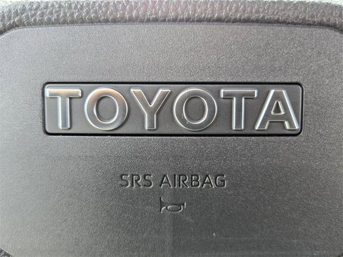 Used 2024 Toyota Land Cruiser image 29