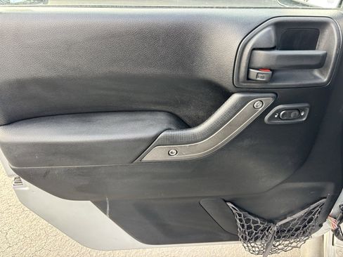 Used 2012 Jeep Wrangler Sport image 16