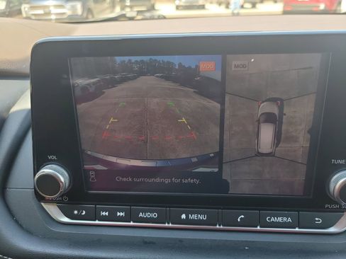 Used 2021 Nissan Rogue SV image 27